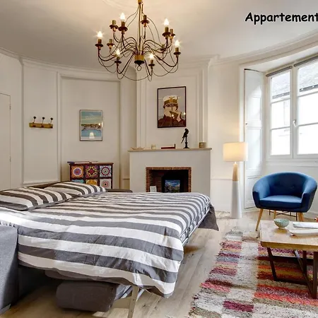 Apartment De Caractere Centre *